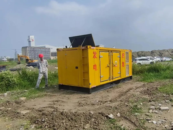 丰城200KW柴油发电机机组每小时的油耗量受哪些因素影响？